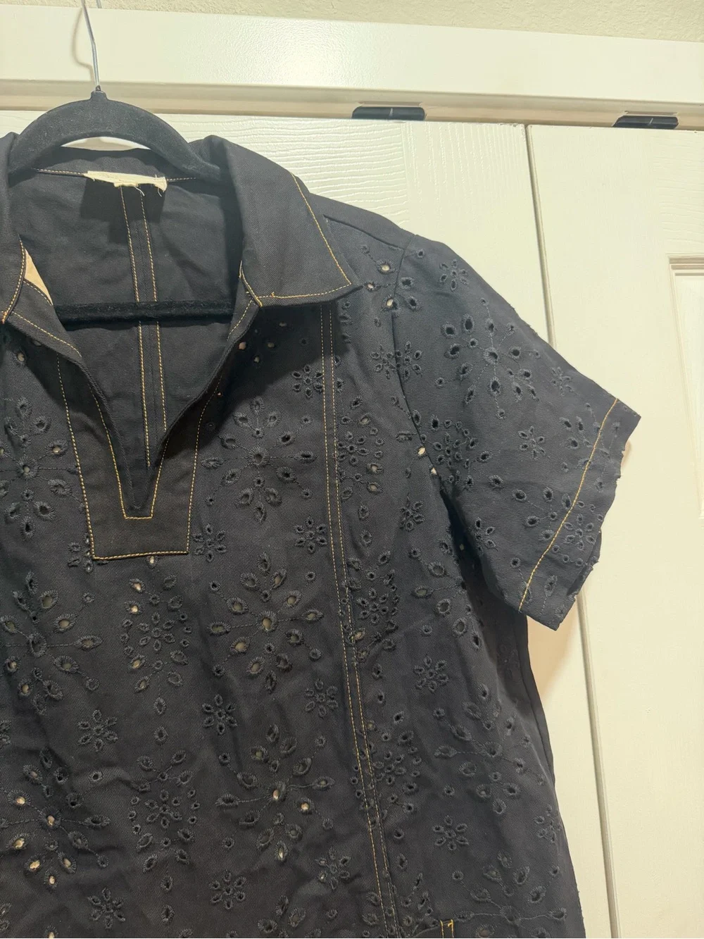Umgee Black Women's Eyelet Dress Size Small